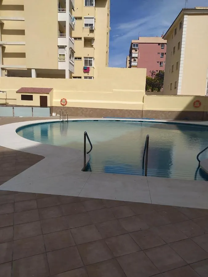 Piscina, Bar, Wifi, Fire Stick Amazon, Playa, 5 Min Centro - Excepcional Apartment Torremolinos 0*,  Spain